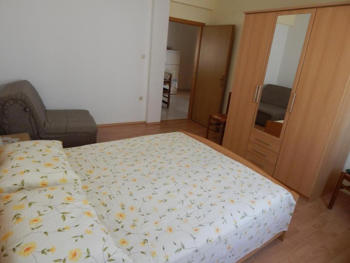 Apartments Zoki - Great Location Close To The Sea Vis Esterno foto