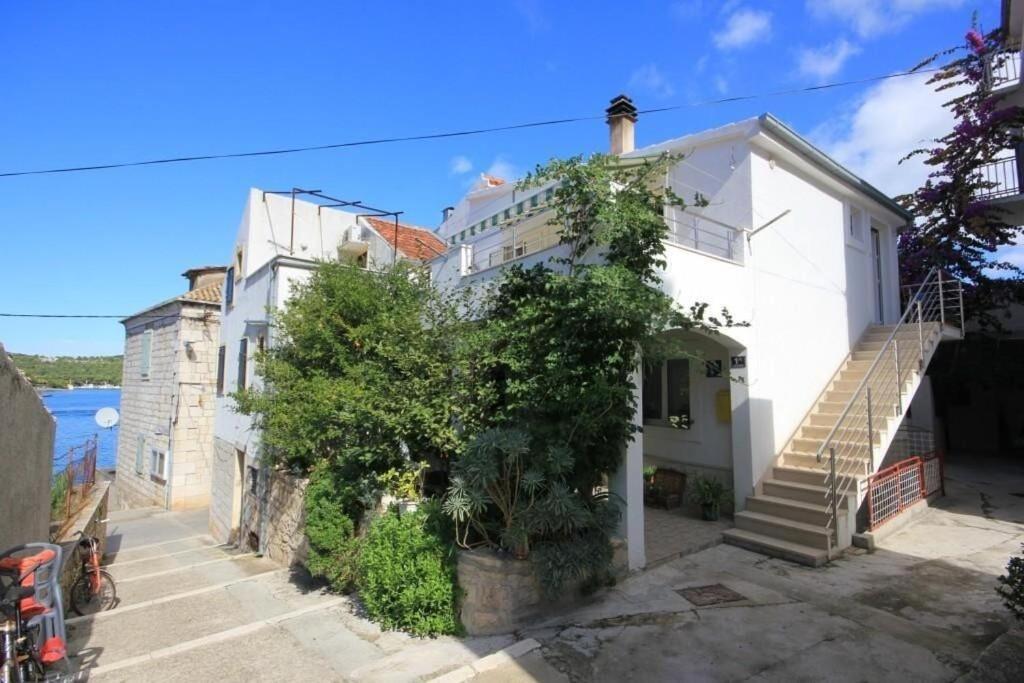 Apartments Zoki - Great Location Close To The Sea Vis Esterno foto