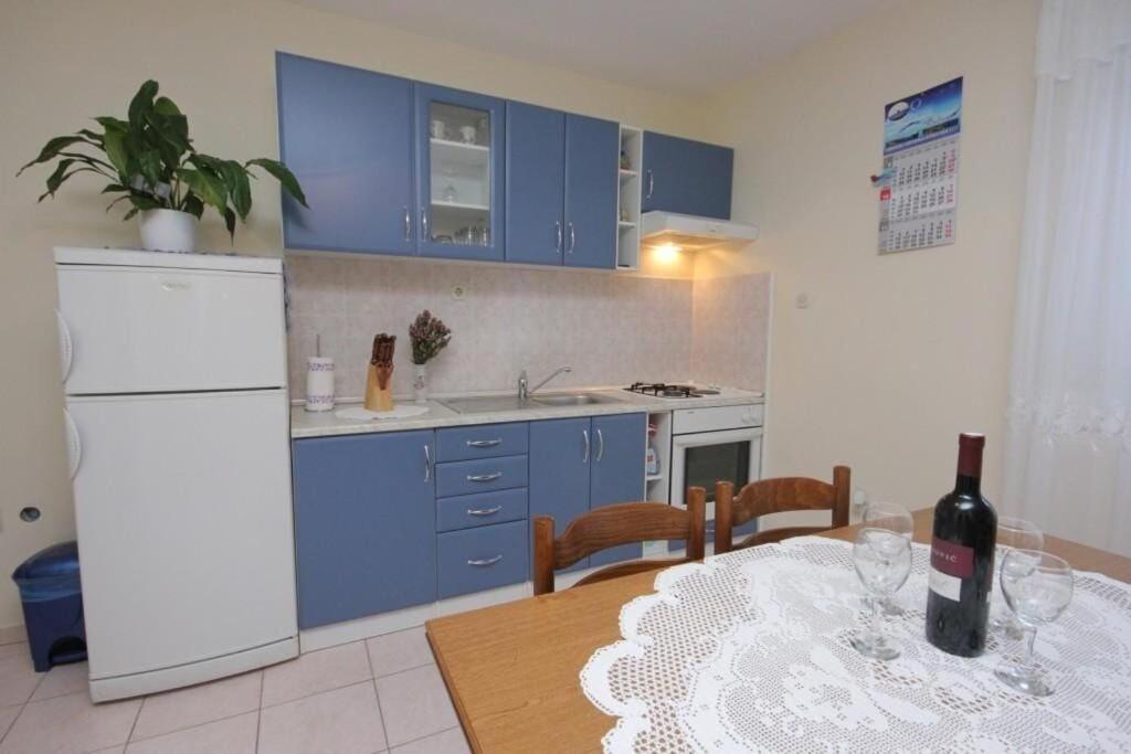 Apartments Zoki - Great Location Close To The Sea Vis Esterno foto